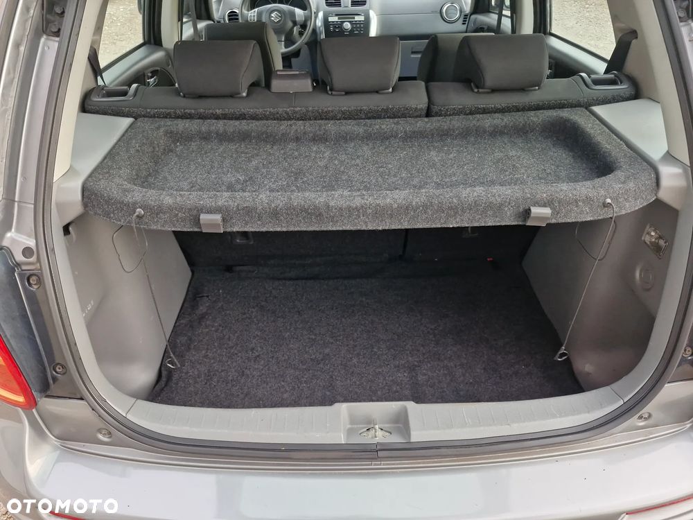 Suzuki SX4 1.6 VVT Automatik 4x2 Comfort - 25