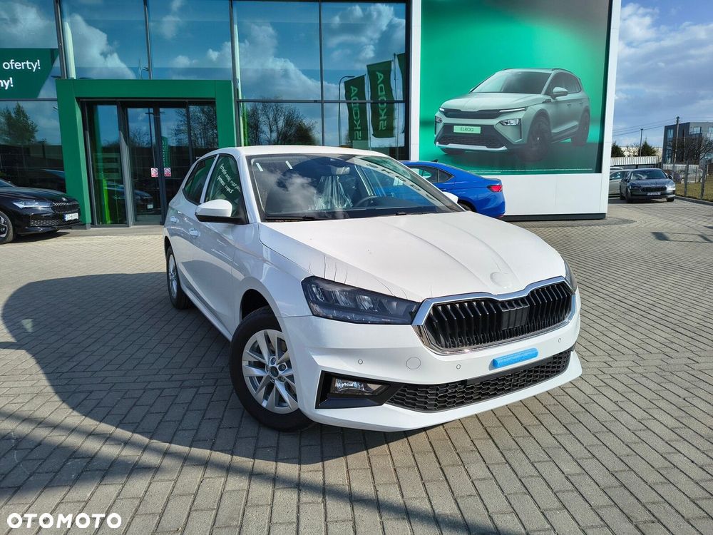Skoda Fabia 1.0 TSI Drive - 2