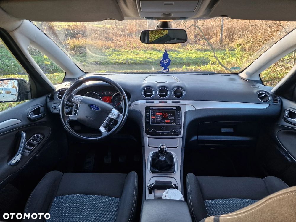 Ford S-Max 2.0 TDCi DPF Champions Edition - 4