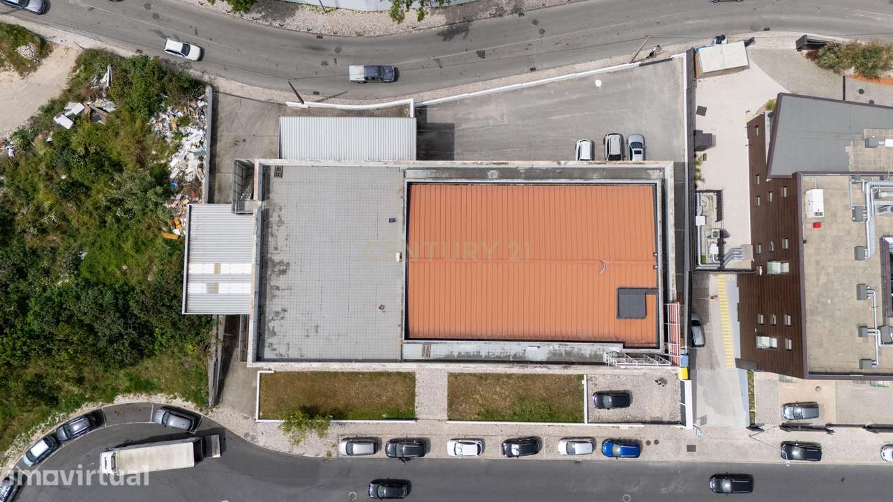 Prédio para Arrendamento no Prior Velho - Grande imagem: 4/44