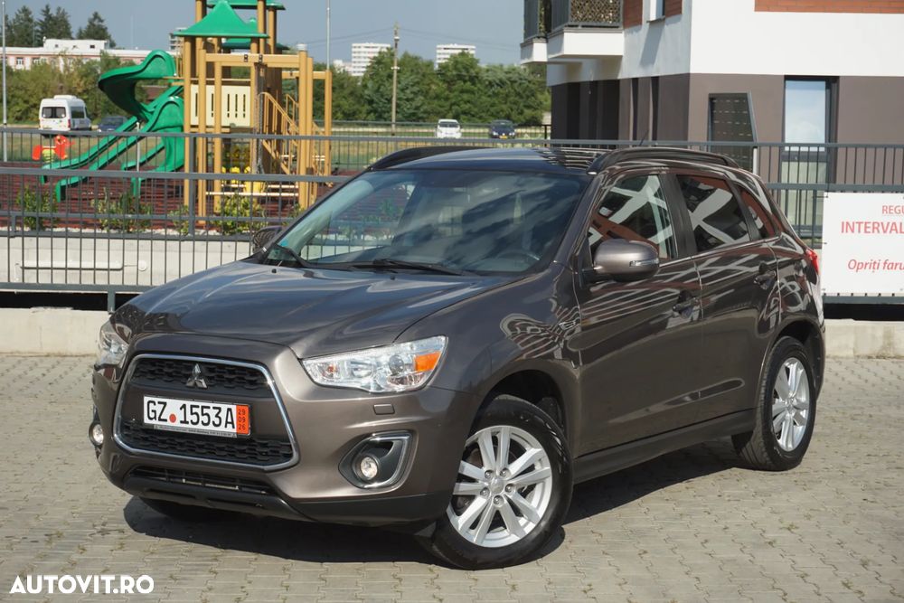 Mitsubishi ASX 2.2 DI-D 4WD Automatik Instyle - 1