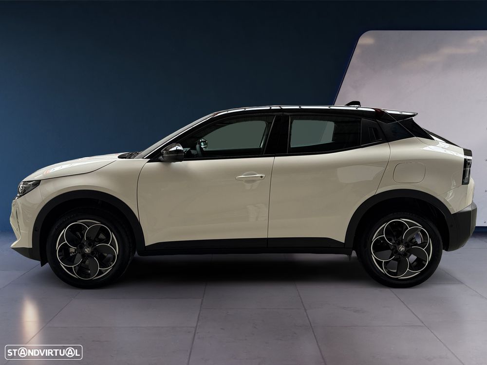 Alfa Romeo Junior 1.2 eDCT6 - 5