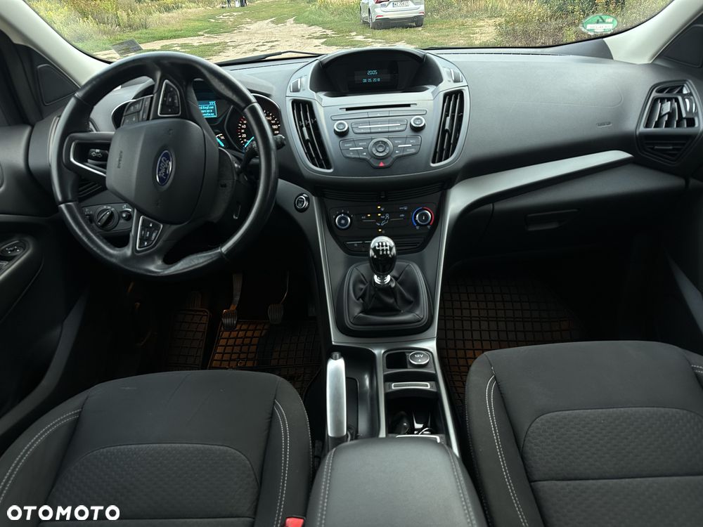 Ford Kuga 1.5 EcoBoost FWD Edition ASS MMT6 - 9