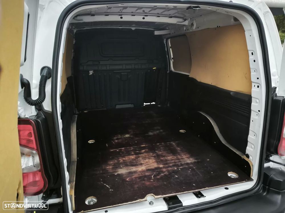 Peugeot Partner 1.5 BlueHdi Longa IVA Dedutível - 26