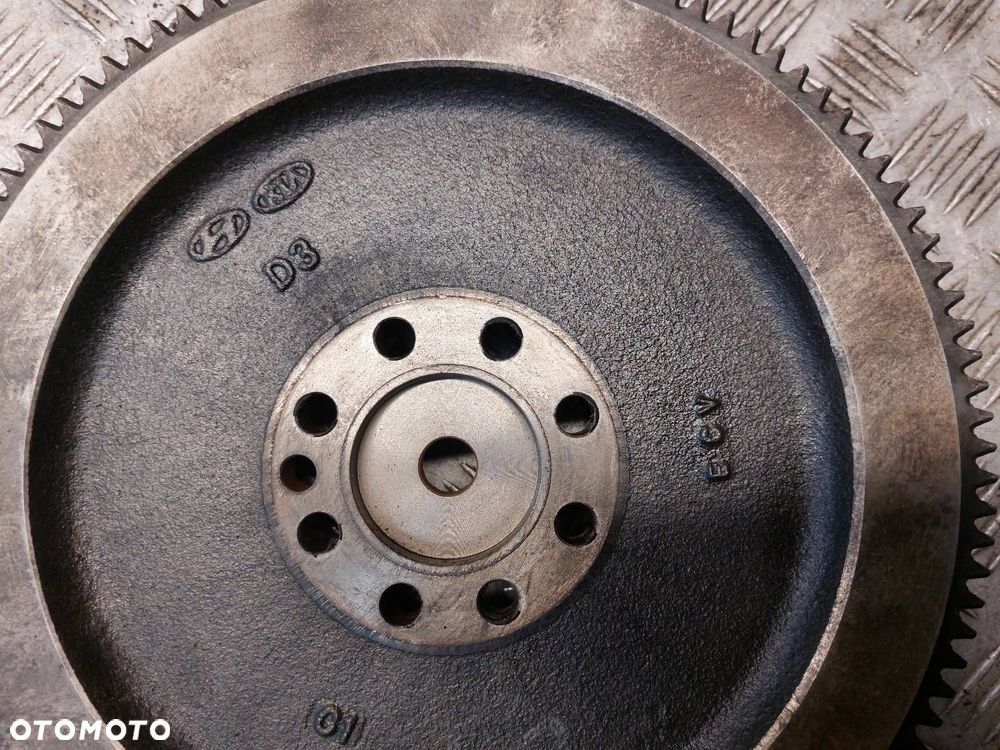 SPRZĘGŁO TARCZA + DOCISK+ KOŁO ZAMACHOWE HYUNDAI TUCSON I 2.0 CRDI - 8