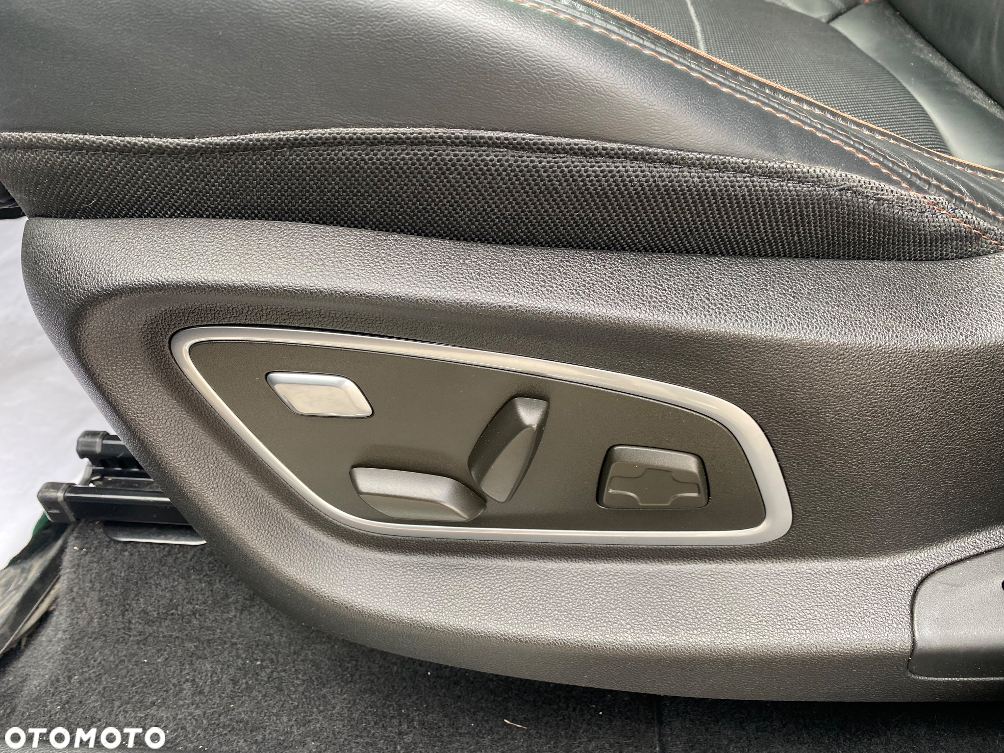 Renault Espace BLUE dCi 200 EDC INITIALE PARIS - 25
