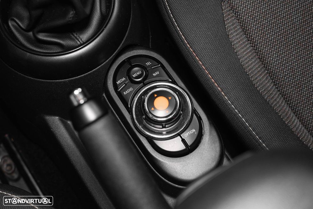 MINI 3 Portas Cooper D - 29