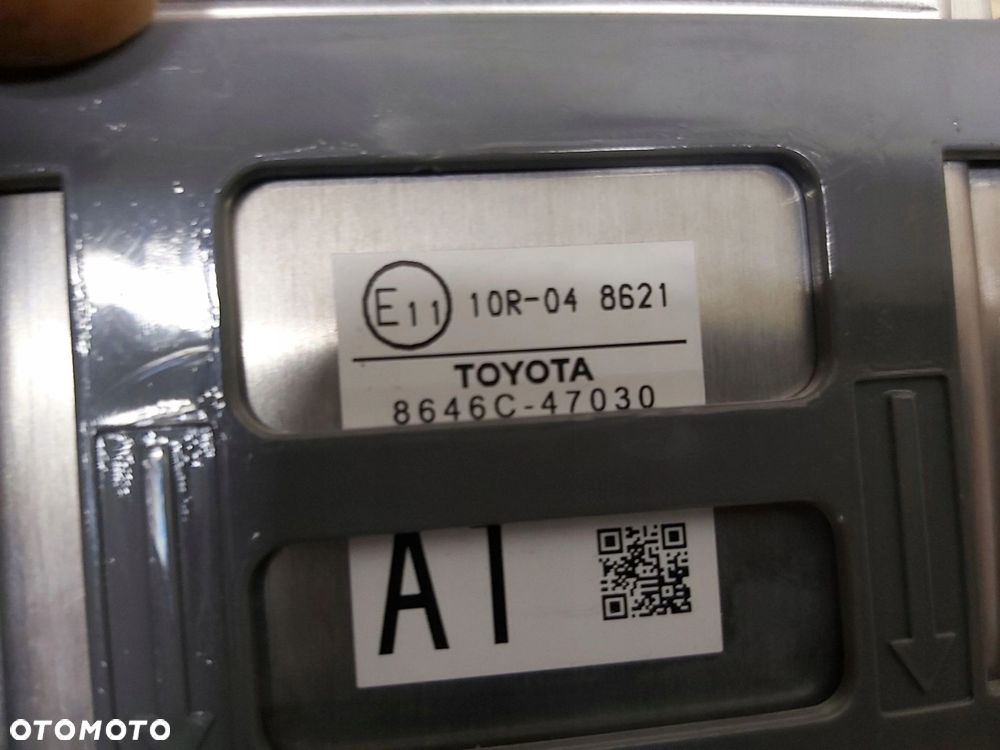 Toyota Prius IV 1,8 xw50 radar kamera szyby przód 8646C-47030 - 3