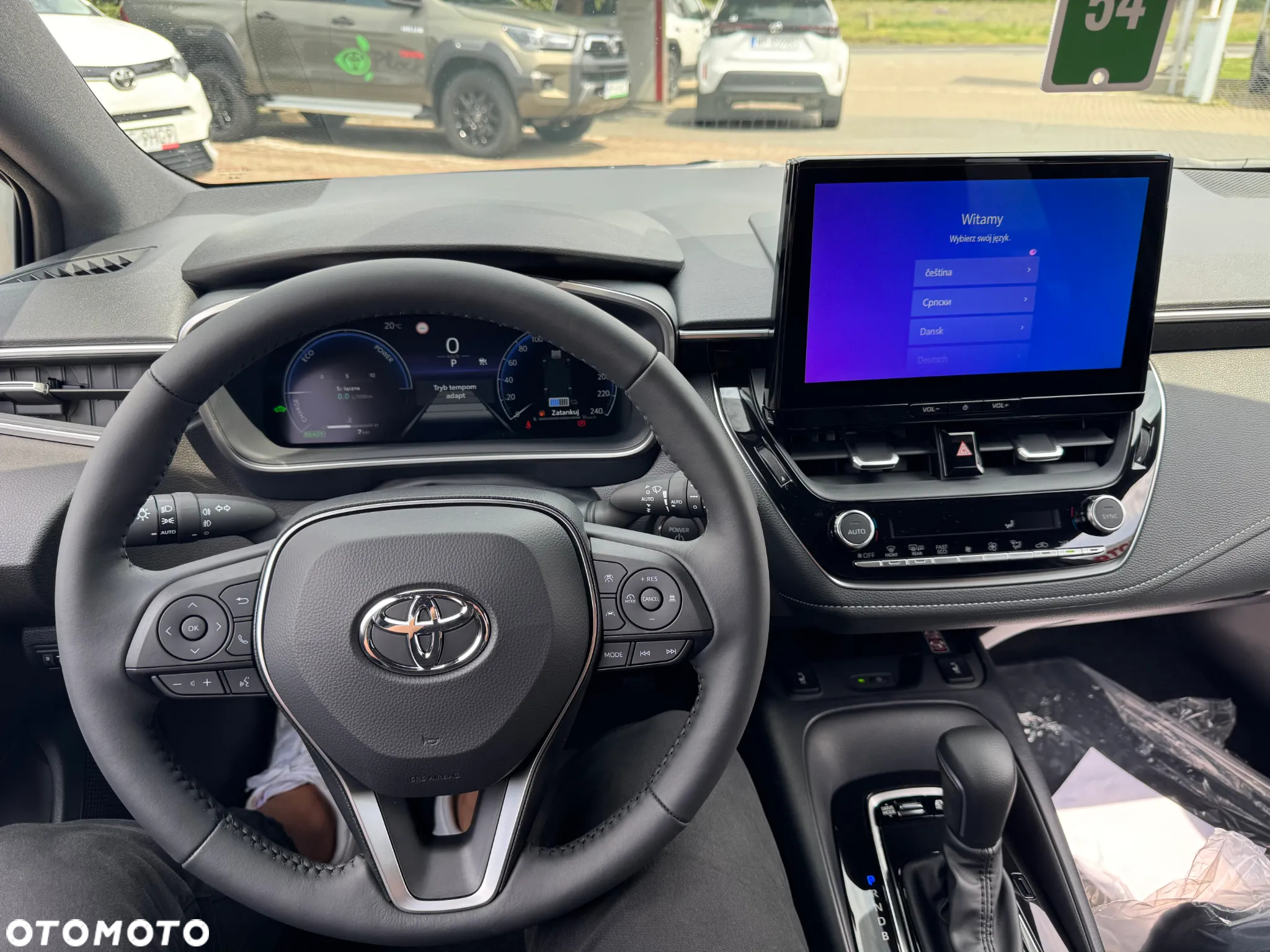 Toyota Corolla 1.8 Hybrid Comfort - 22