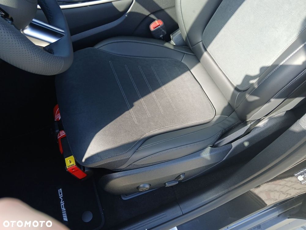 Mercedes-Benz GLC 220 d mHEV 4-Matic AMG Line - 11
