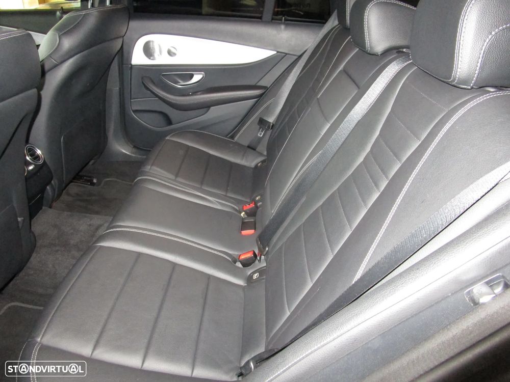 Mercedes-Benz E 220 d 4-Matic All Terrain Avantgarde + - 25