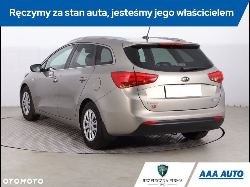 Kia Ceed - 5