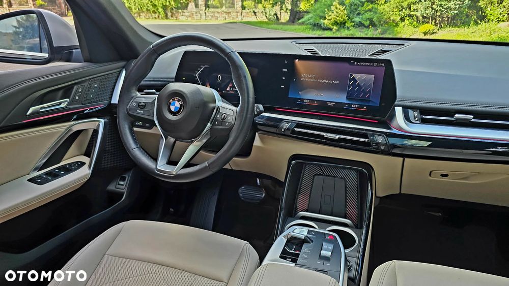 BMW X1 xDrive25i xLine - 10