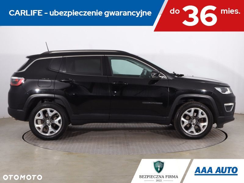 Jeep Compass - 8