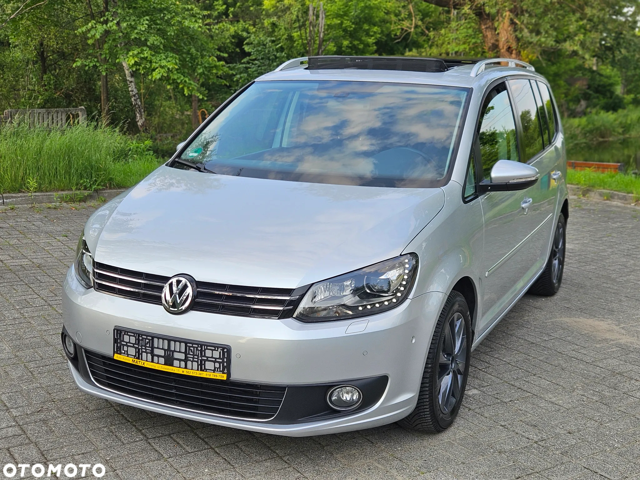Volkswagen Touran 1.4 TSI Cross DSG - 10