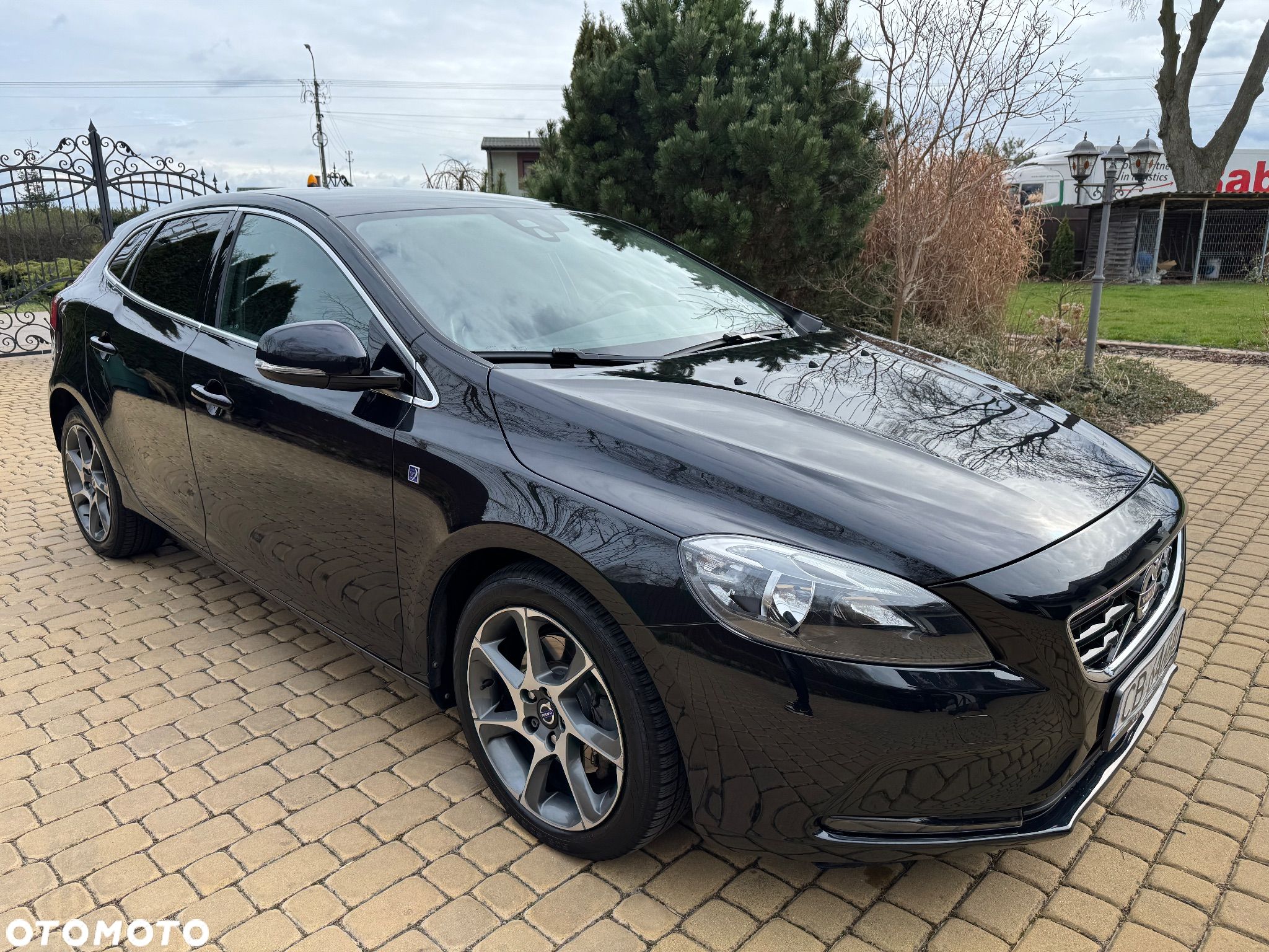 Volvo V40 - 1