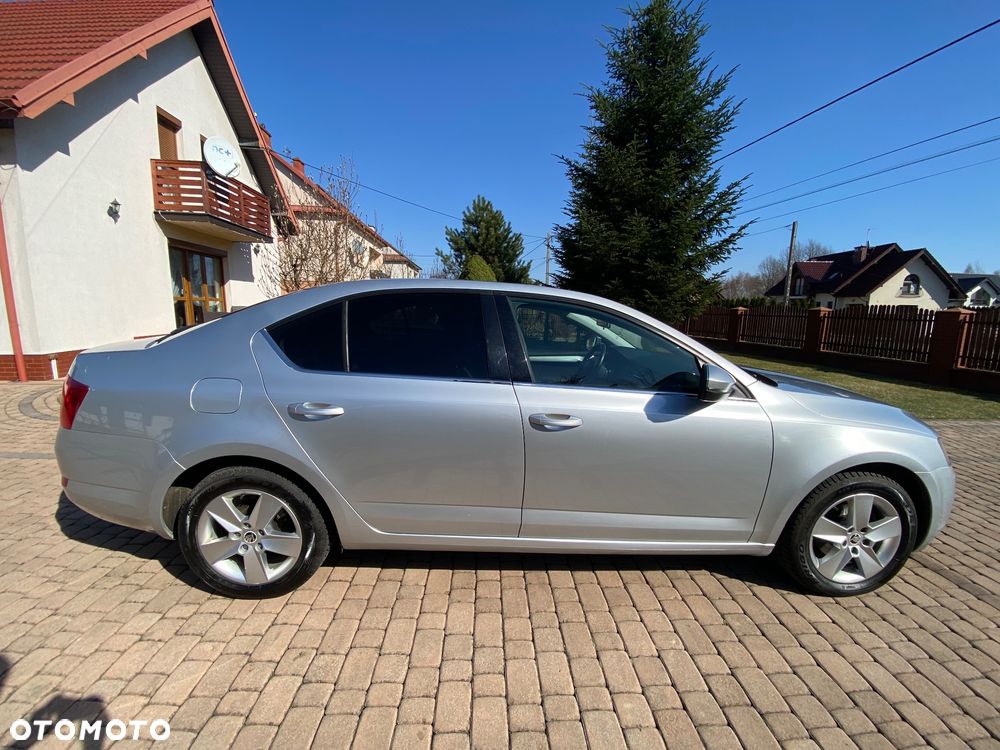 Skoda Octavia 1.6 TDI Ambition - 13