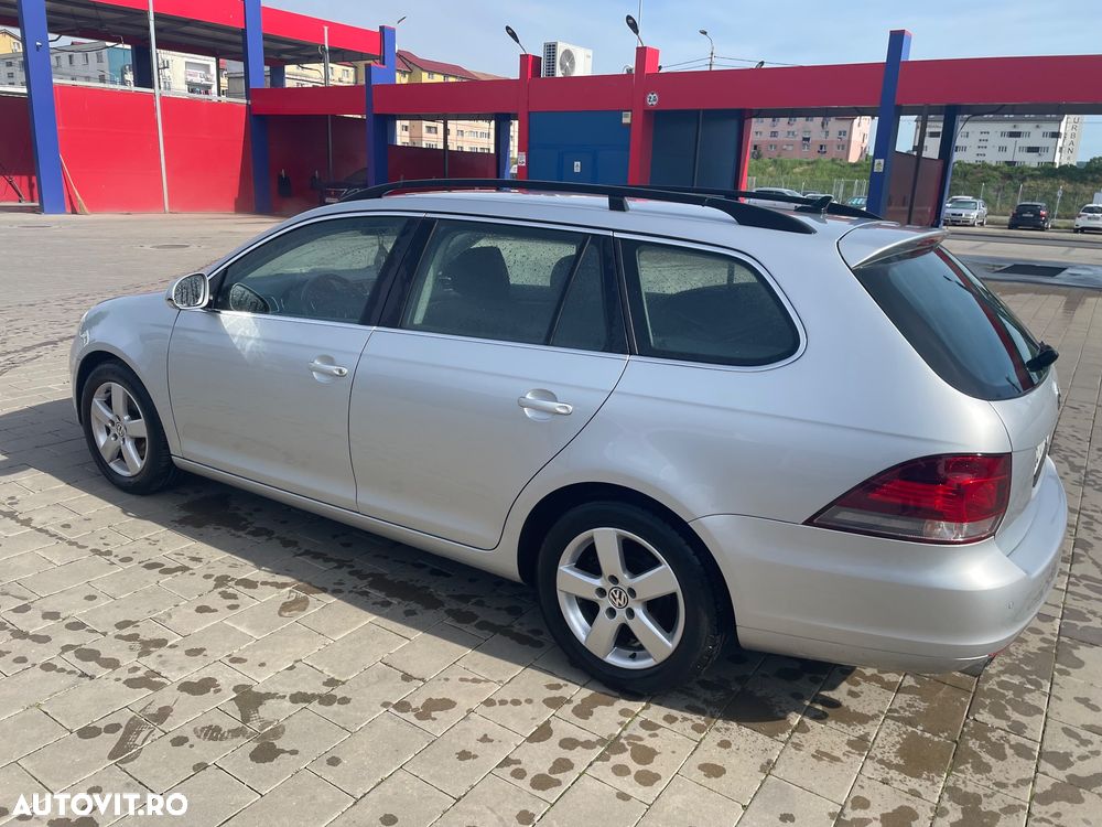 Volkswagen Golf - 4