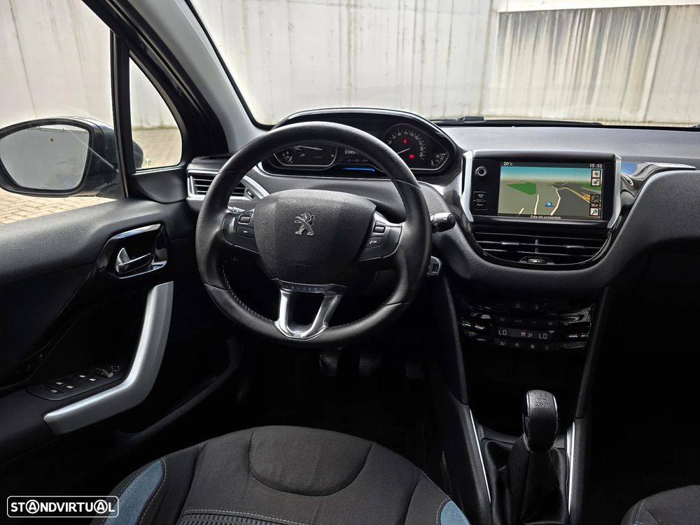 Peugeot 208 1.6 e-HDi Allure - 39