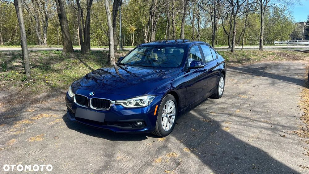 BMW Seria 3 320i Edition Luxury Line Purity - 3