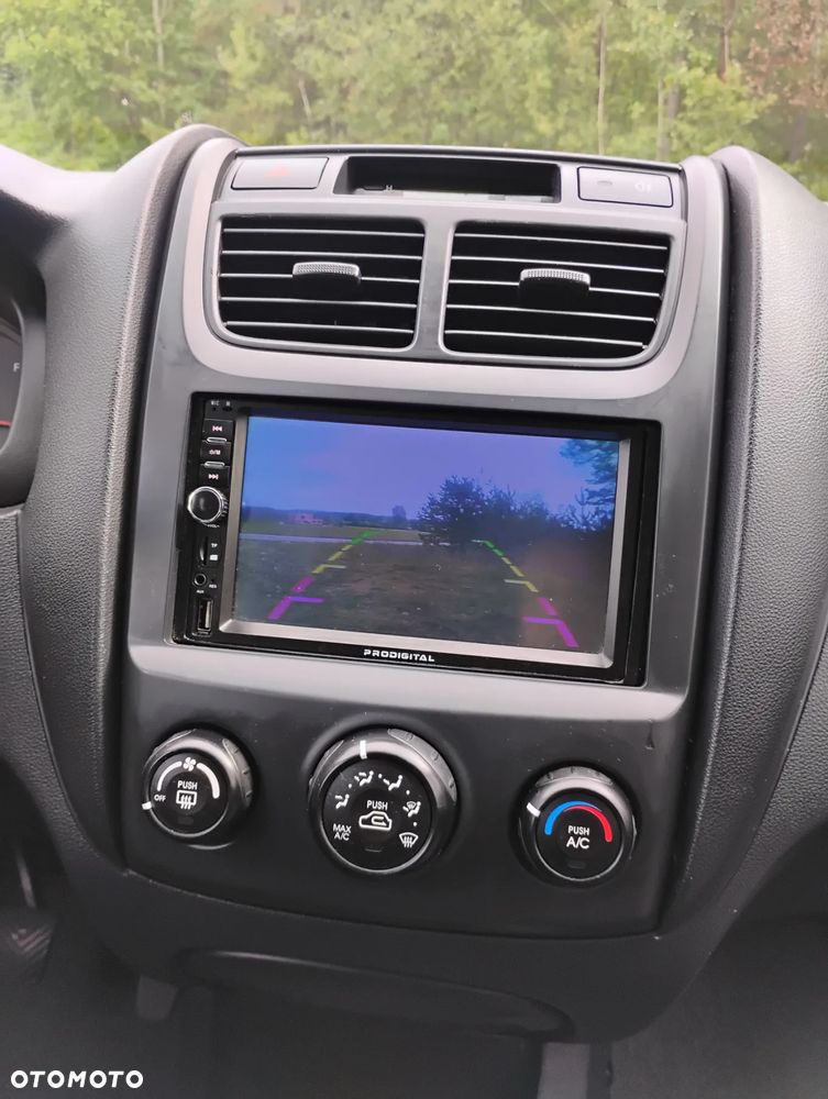 Kia Sportage 2.0 LX - 29