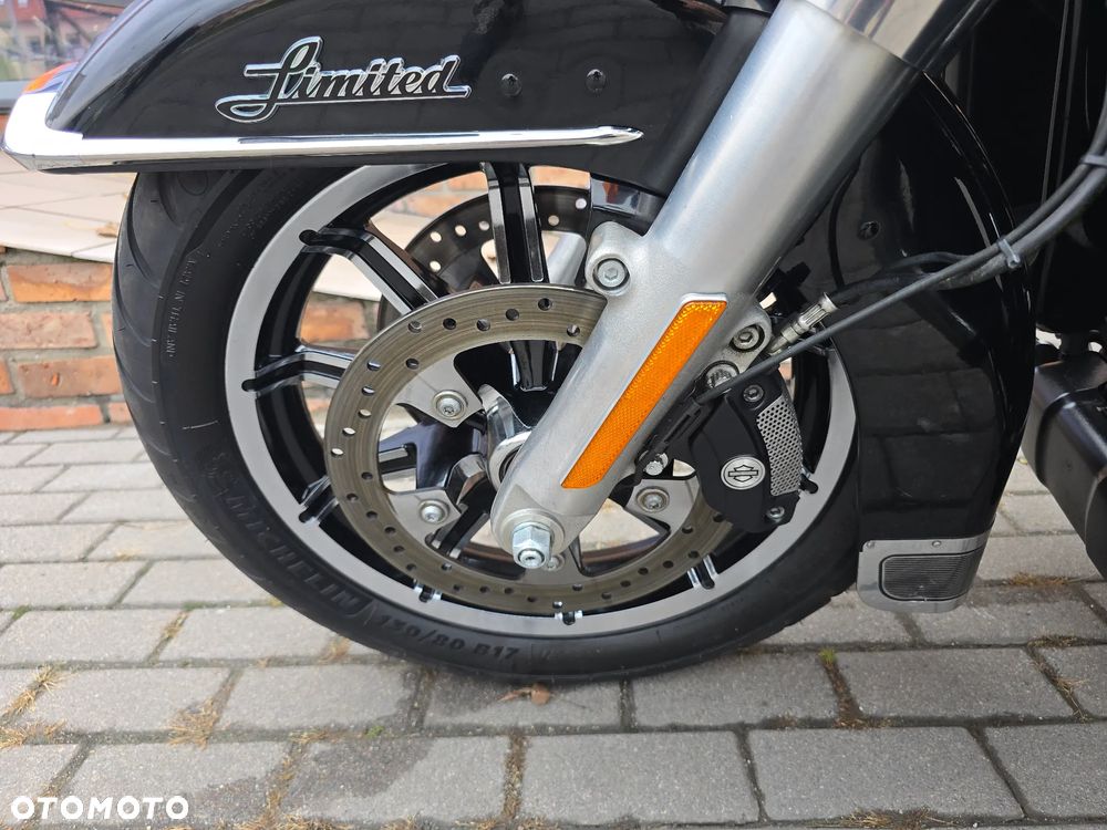 Harley-Davidson Touring Ultra Limited - 24