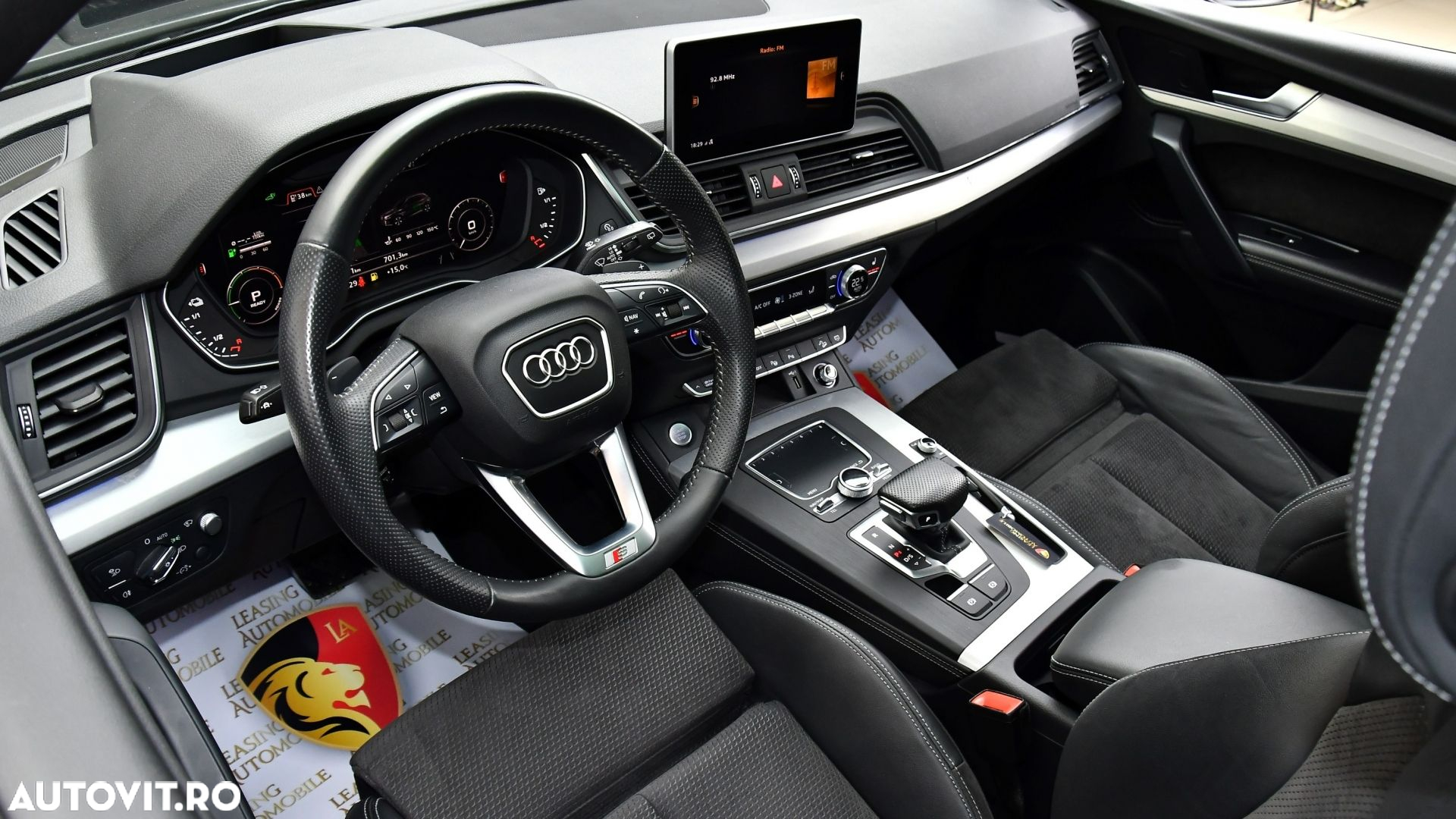 Audi Q5 55 TFSI e quattro S tronic - 9