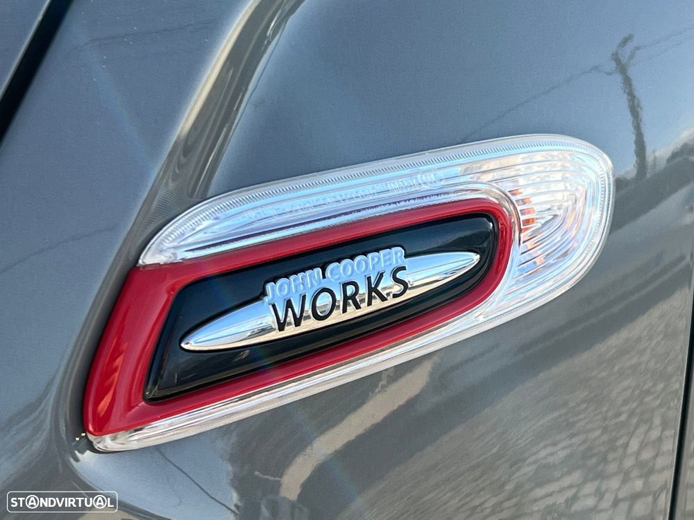 MINI 3 Portas Cooper D - 3