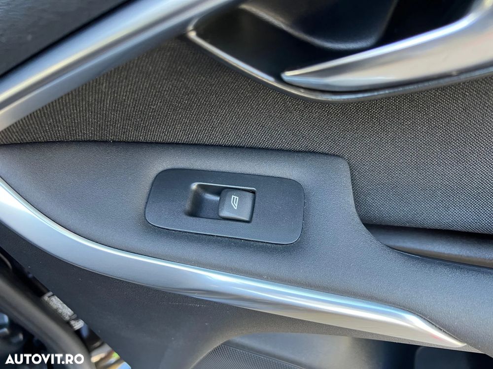 Volvo V40 D2 Geartronic Momentum - 15