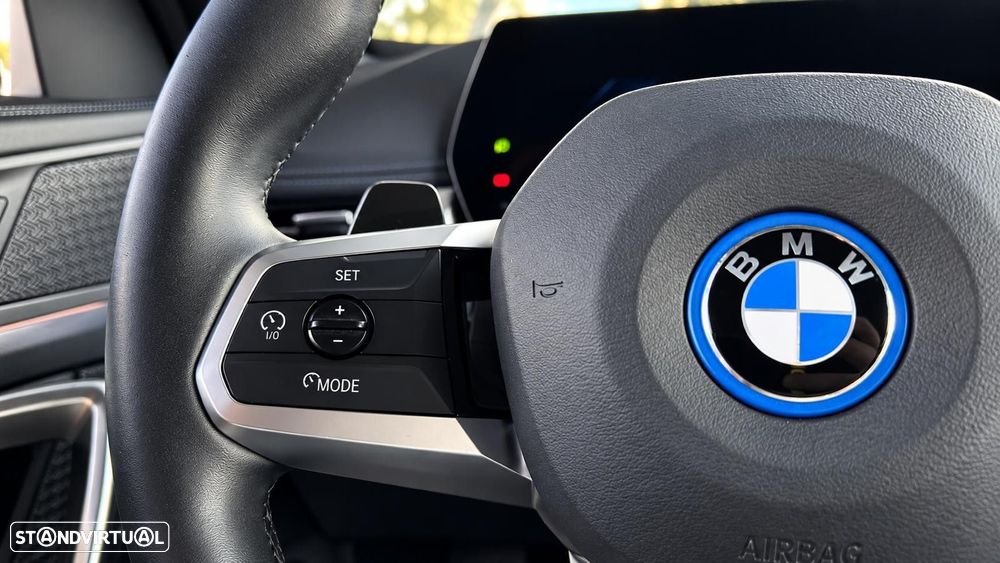 BMW iX1 xDrive30 Pack Desportivo M - 14