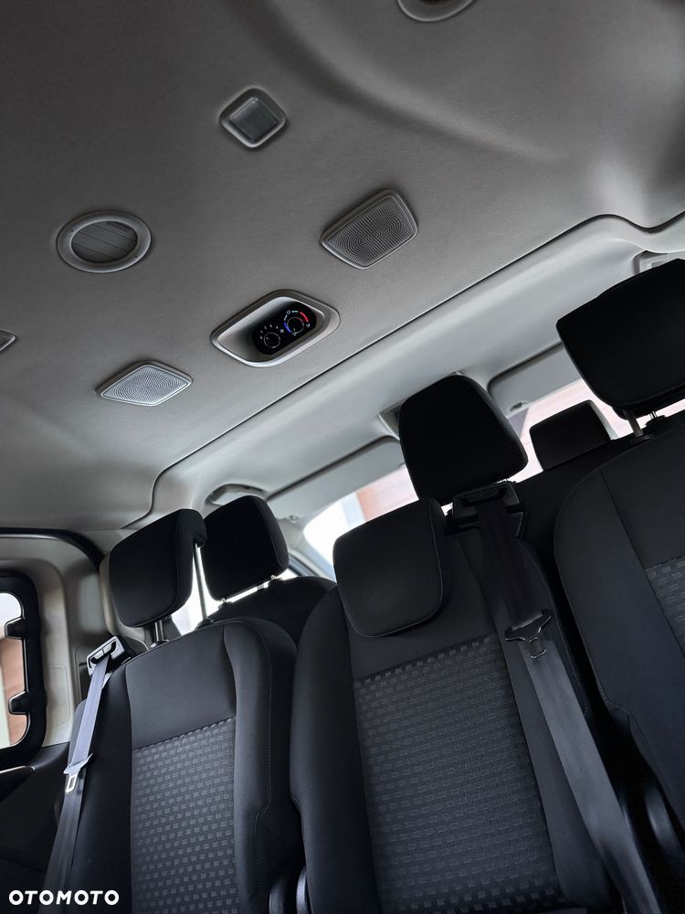 Ford Tourneo Custom 2.0 TDCi L2 Titanium - 31