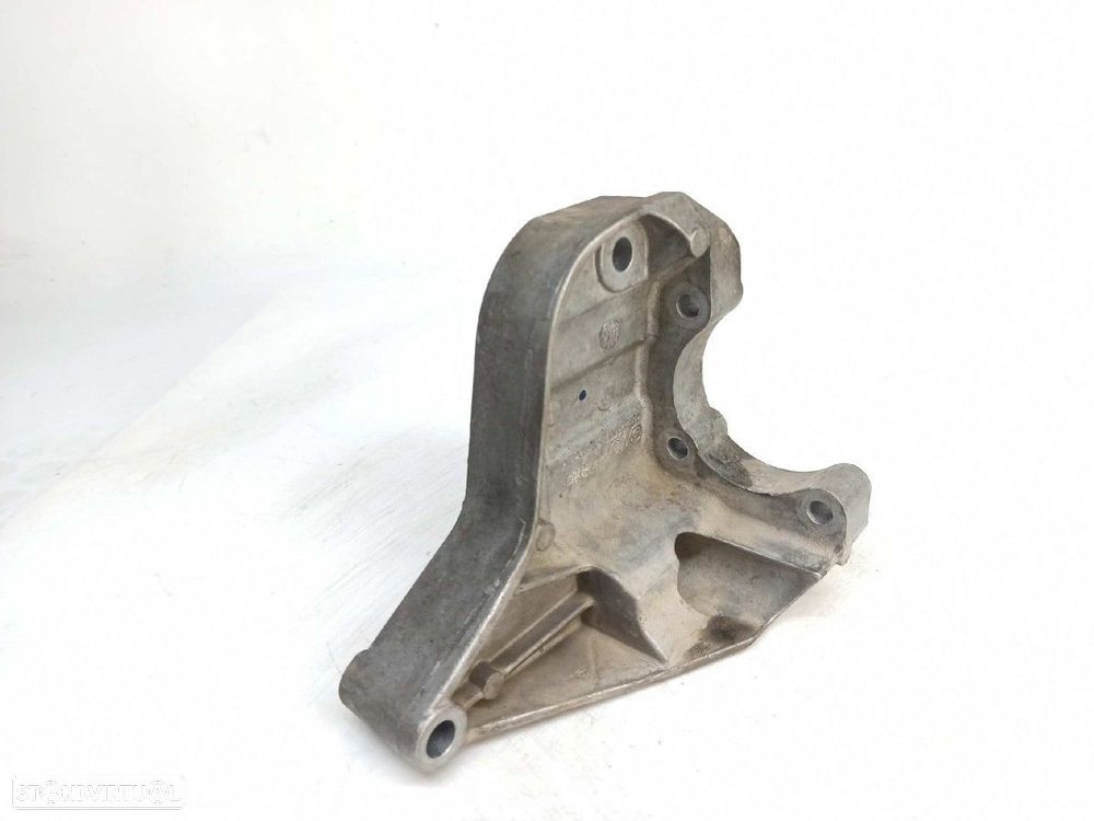 SUPORTE DA BOMBA DE DIREÇÃO BMW SERIE 1 BERLINA (E81/E87) 118D - 6
