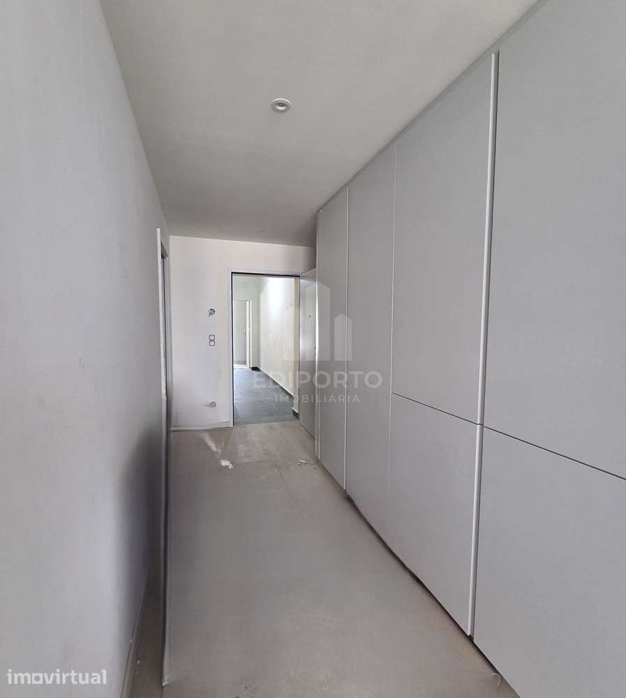 Apartamento T1 Moderno na Baixa do Porto – A 200m do Metro - Grande imagem: 4/14
