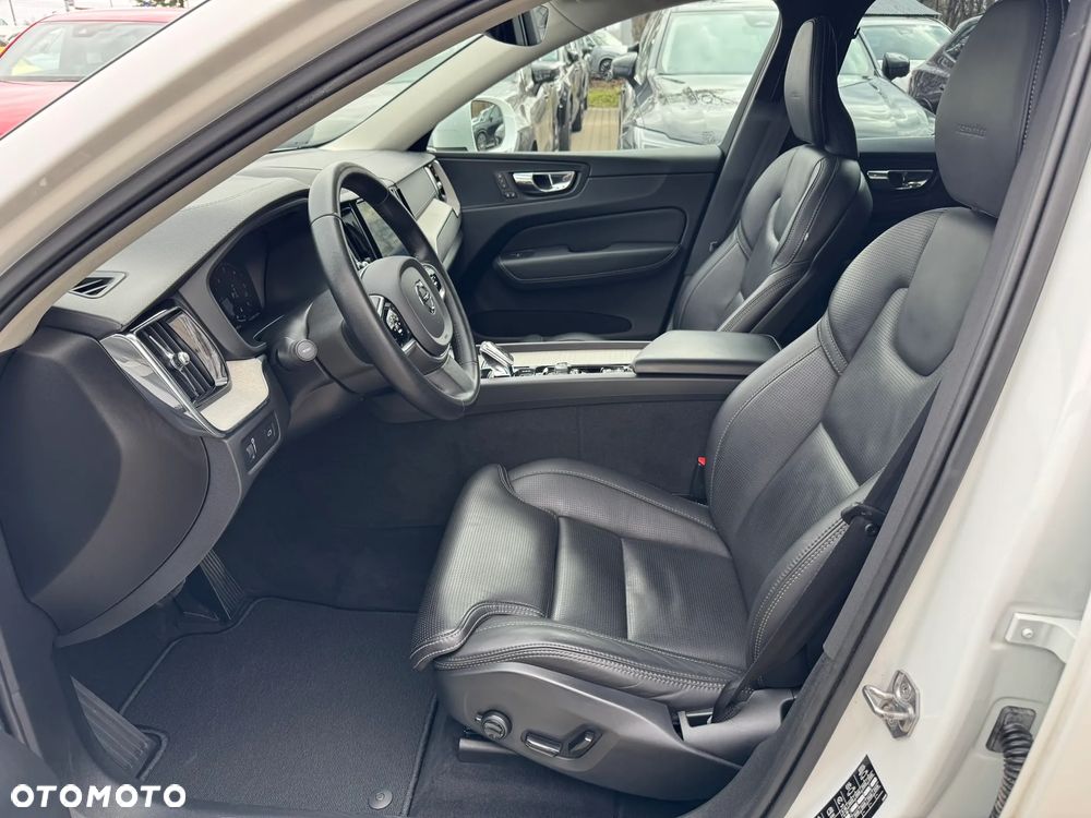 Volvo XC 60 B4 D AWD Inscription - 6