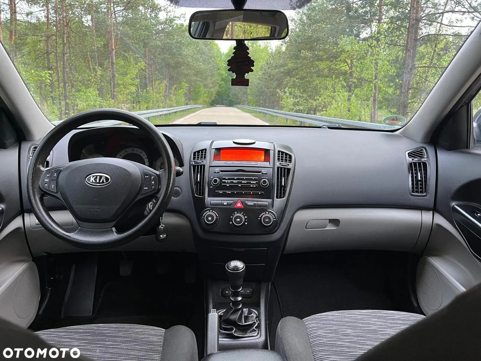 Kia Ceed Cee'd 1.4 Comfort + - 7