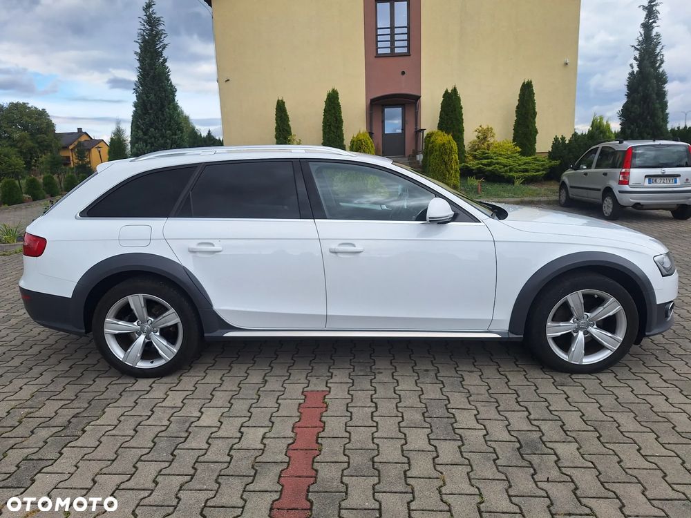 Audi A4 Allroad 2.0 TDI Quattro S tronic - 4