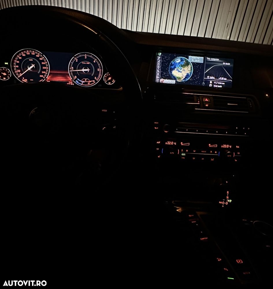 BMW Seria 5 520d Efficient Dynamics Edition Aut. Luxury Line - 4