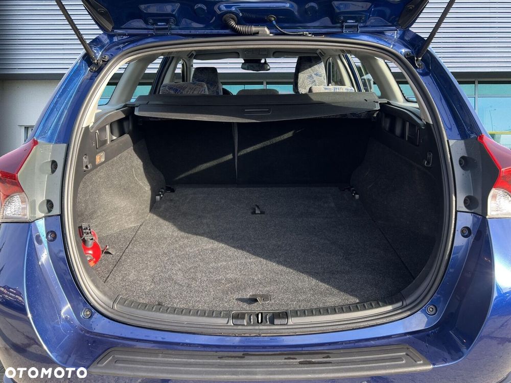 Toyota Auris Hybrid 135 Premium - 18