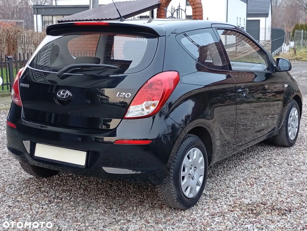 Hyundai i20 1.25 Comfort - 11