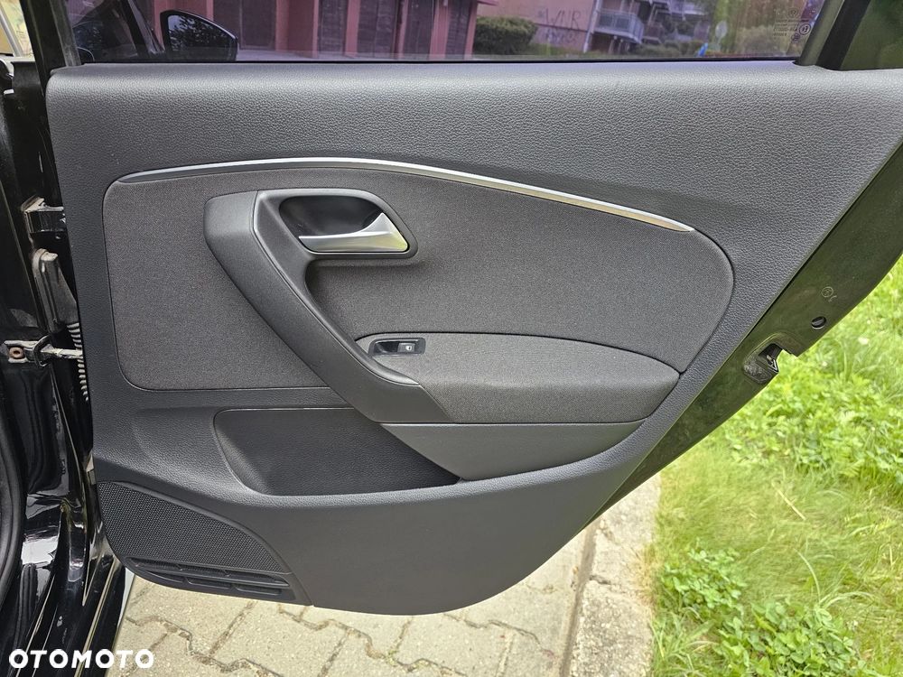Volkswagen Polo 1.2 TSI (Blue Motion Technology) Comfortline - 27