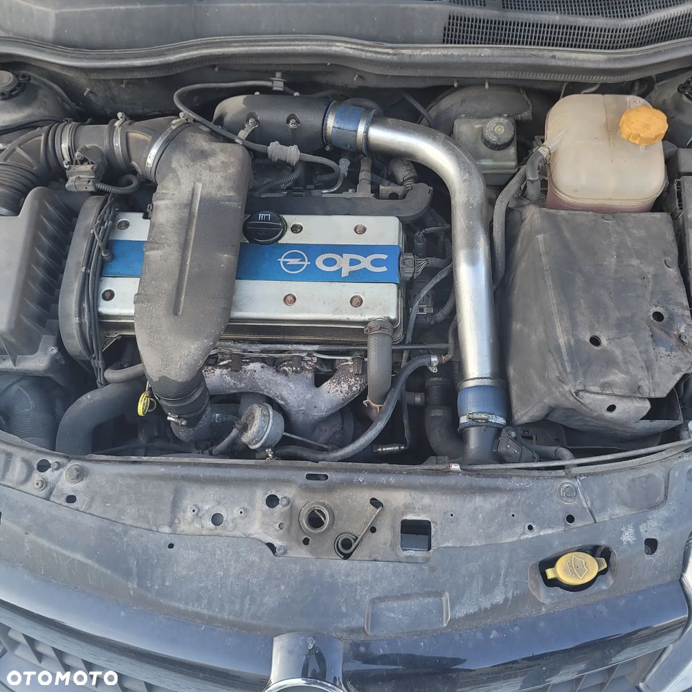 Opel Astra 2.0 T Sport - 17