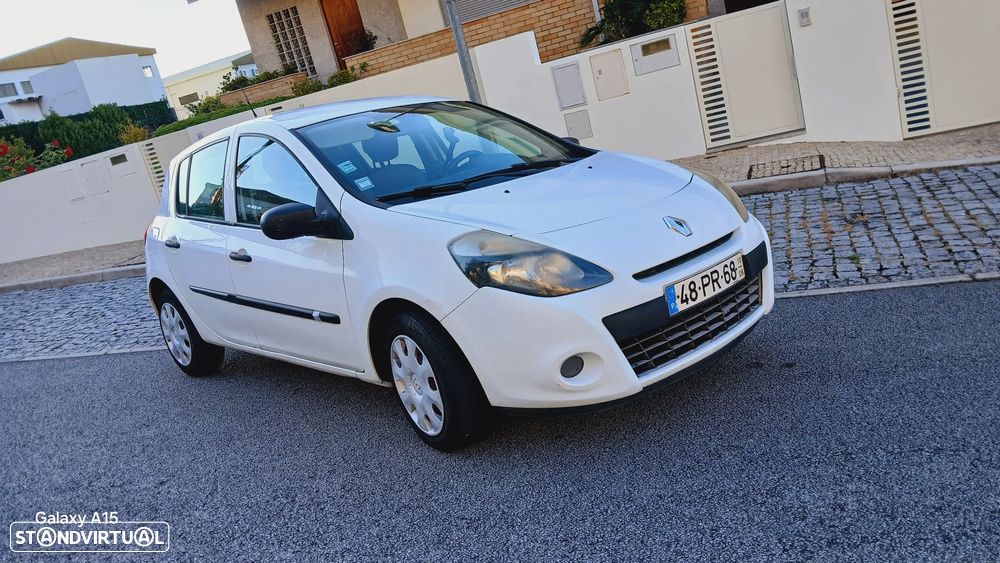 Renault Clio 1.2 16V Dynamique Sport Edition - 2