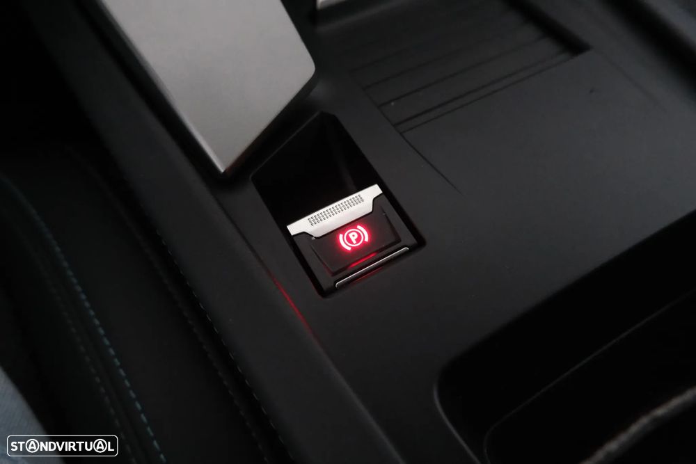 Peugeot 408 PureTech 130 EAT8 Allure - 34