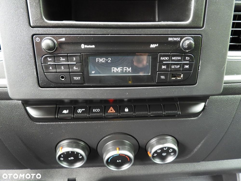 Opel MOVANO  PLANDEKA WINDA 9 PALET WEBASTO TEMPOMAT LEDY PNEUMATYKA KLIMATYZACJA  165KM - 36