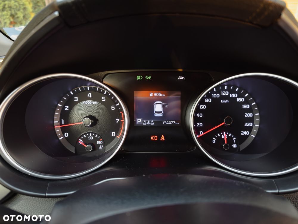 Kia Ceed 1.4 T-GDI L DCT - 21