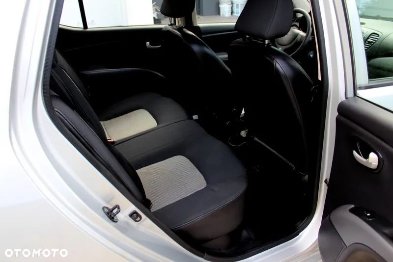 Hyundai i10 1.2 Style - 12