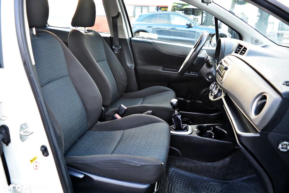 Toyota Yaris 1.0 Active - 10