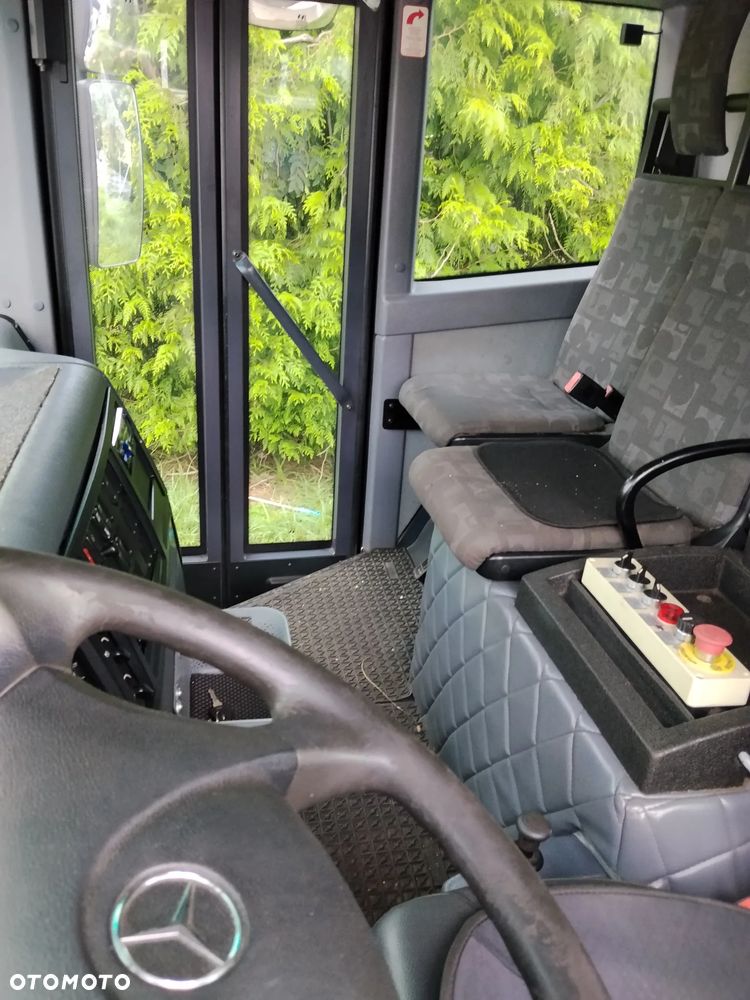 Mercedes-Benz Econic 1829 4x2 EURO IV , Śmieciarka dwukomorowa - 8