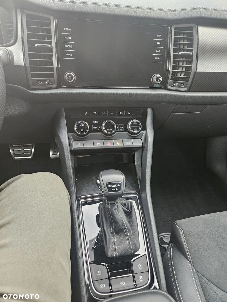 Skoda Kodiaq 2.0 TDI 4x4 Sportline DSG - 10