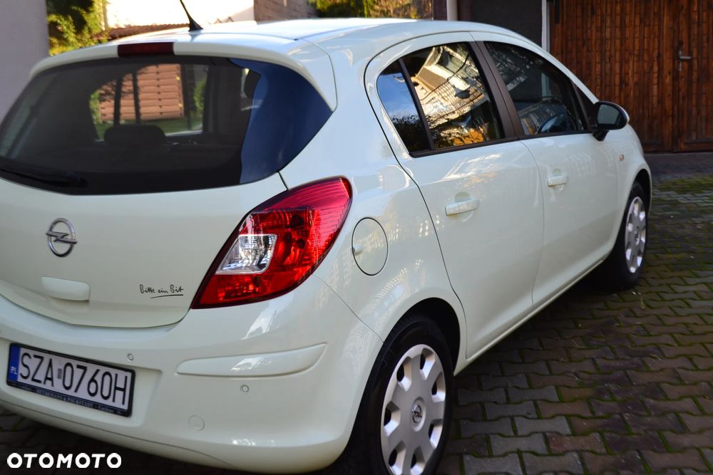 Opel Corsa 1.4 Cosmo - 10